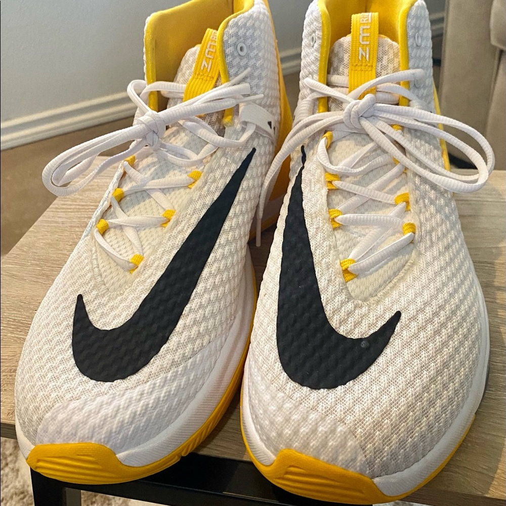 Nike Zoom Rize Basketball Shoes